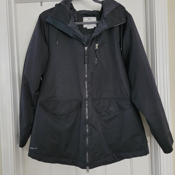 Nike Storm Fit Black Jacket - Picture 1 of 1